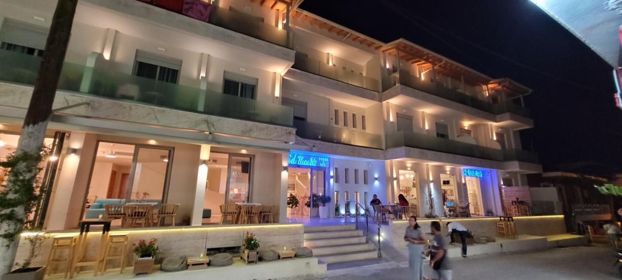Grand Theoni Boutique & 4* Vasiliki