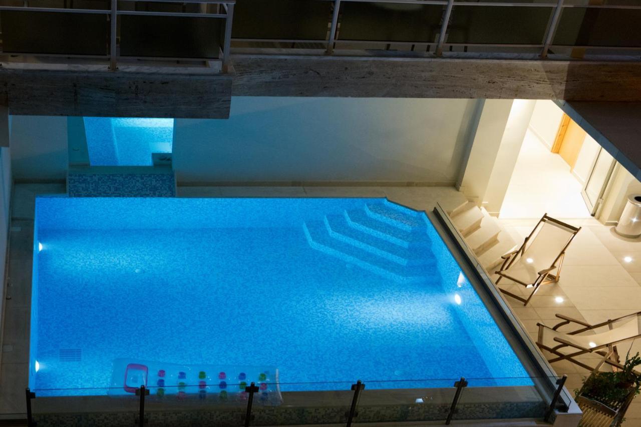 Hotel Grand Theoni Boutique & Vasiliki