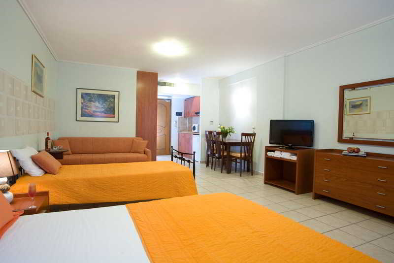 Ξενοδοχείο Grand Theoni Boutique & 4*
